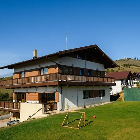 First Hill Chalet Gura Humorului